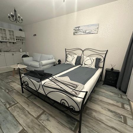 Studio E32 Atia Resort Chernomoretz เชอร์โนโมเรทส์ ภายนอก รูปภาพ