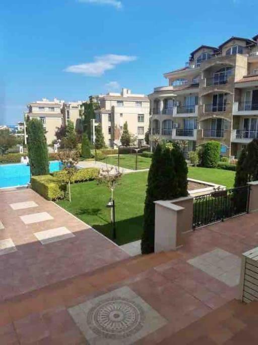 Studio E32 Atia Resort Chernomoretz เชอร์โนโมเรทส์ ภายนอก รูปภาพ