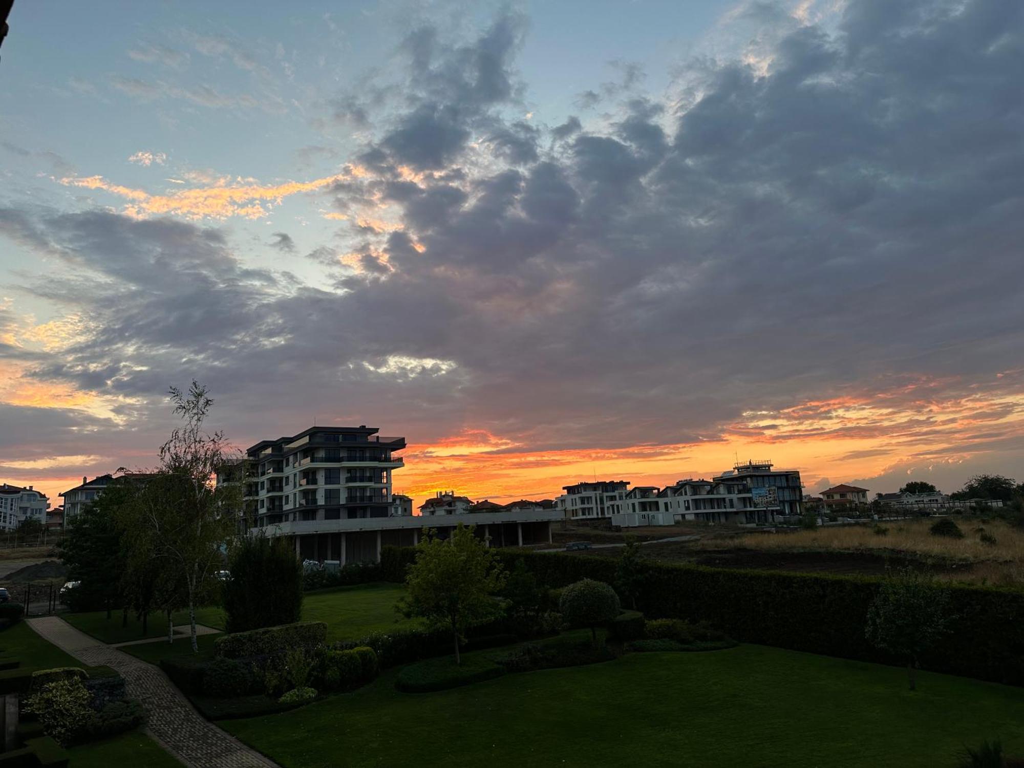 Studio E32 Atia Resort Chernomoretz เชอร์โนโมเรทส์ ภายนอก รูปภาพ